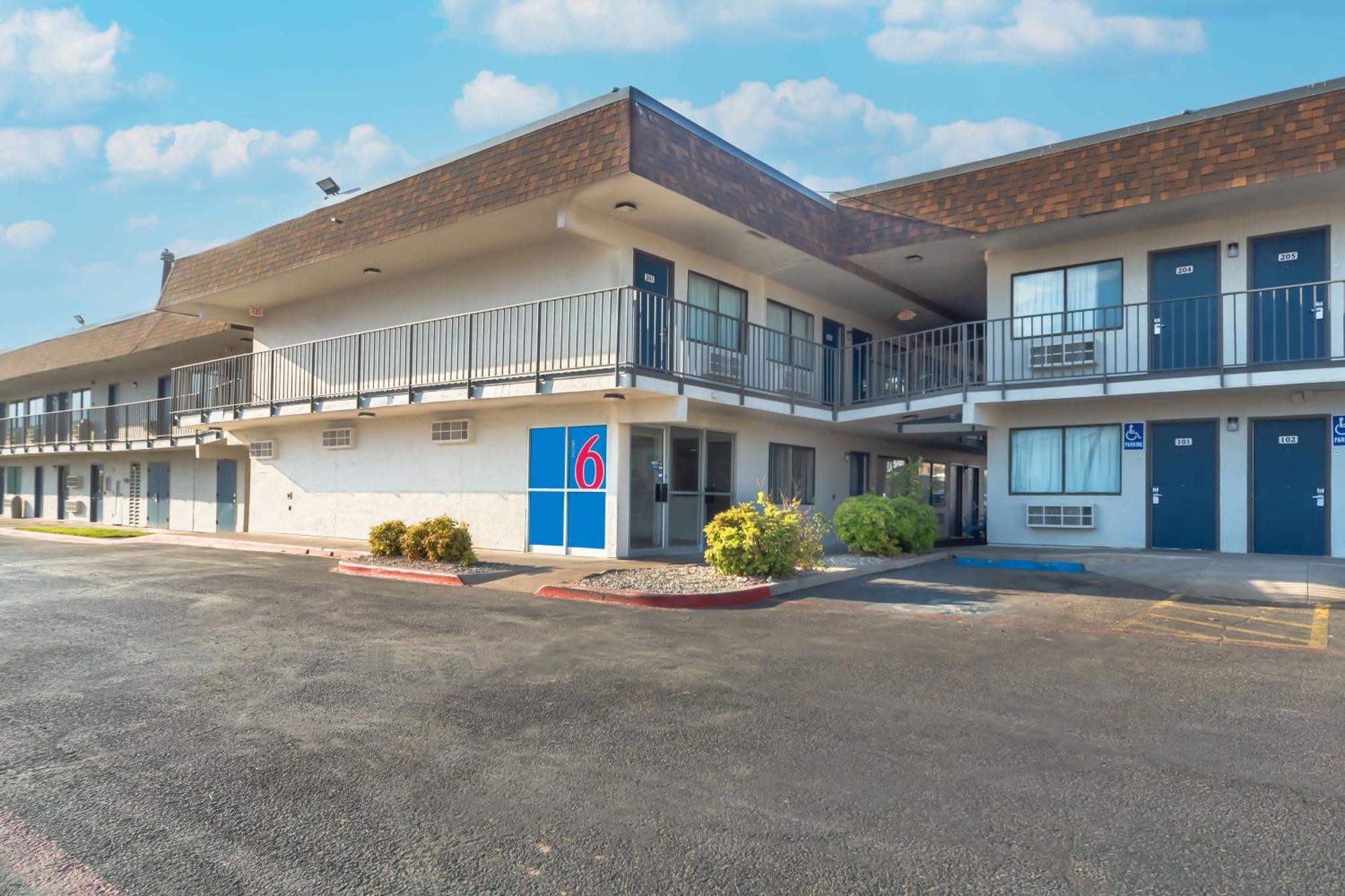 Motel 6-Del Rio, Tx المظهر الخارجي الصورة